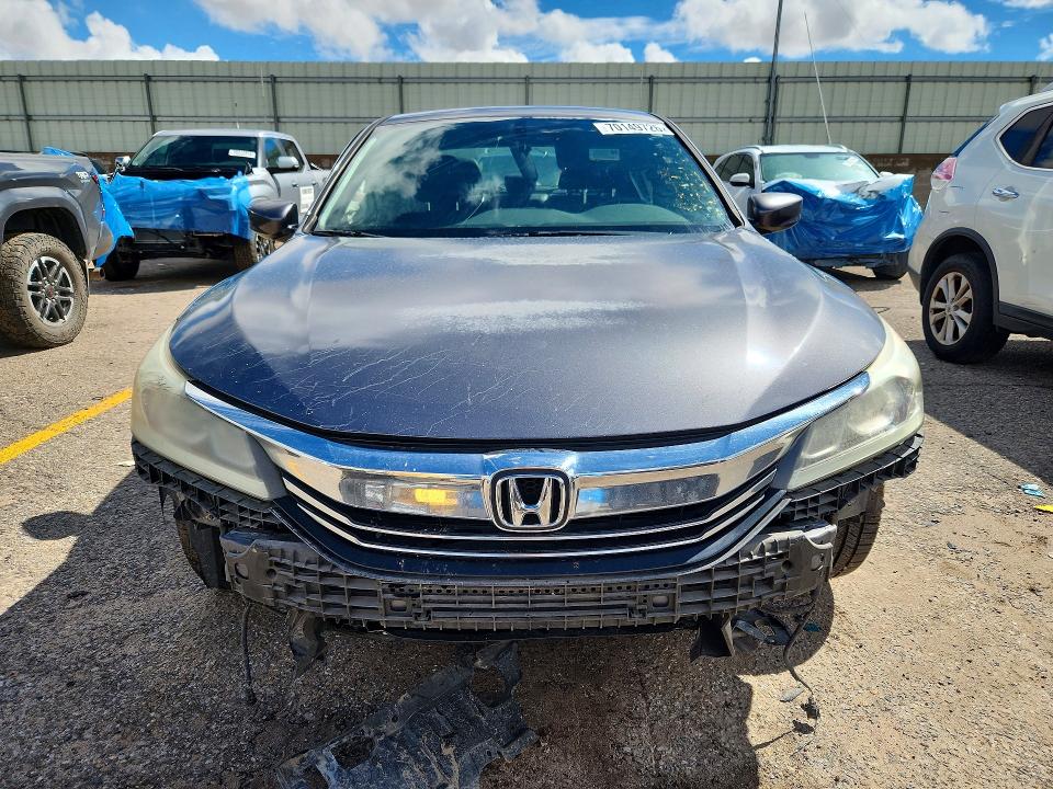 70149726 :رقم المزاد ، 1HGCR2F5XGA095609 vin ، 2016 Honda Accord مزاد بيع