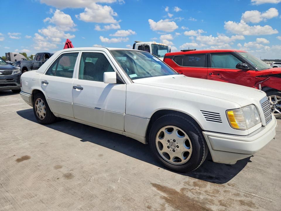 Aukcja sprzedaży 1995 Mercedes-benz E, vin: WDBEB31E0SC218841, numer aukcji: 68780866