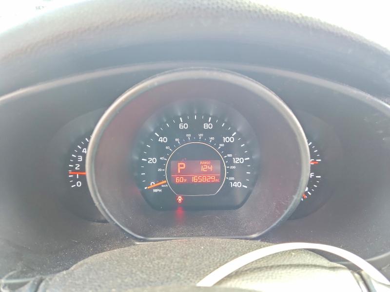 70464346 :رقم المزاد ، KNDJP3A54F7212427 vin ، 2015 Kia Soul مزاد بيع