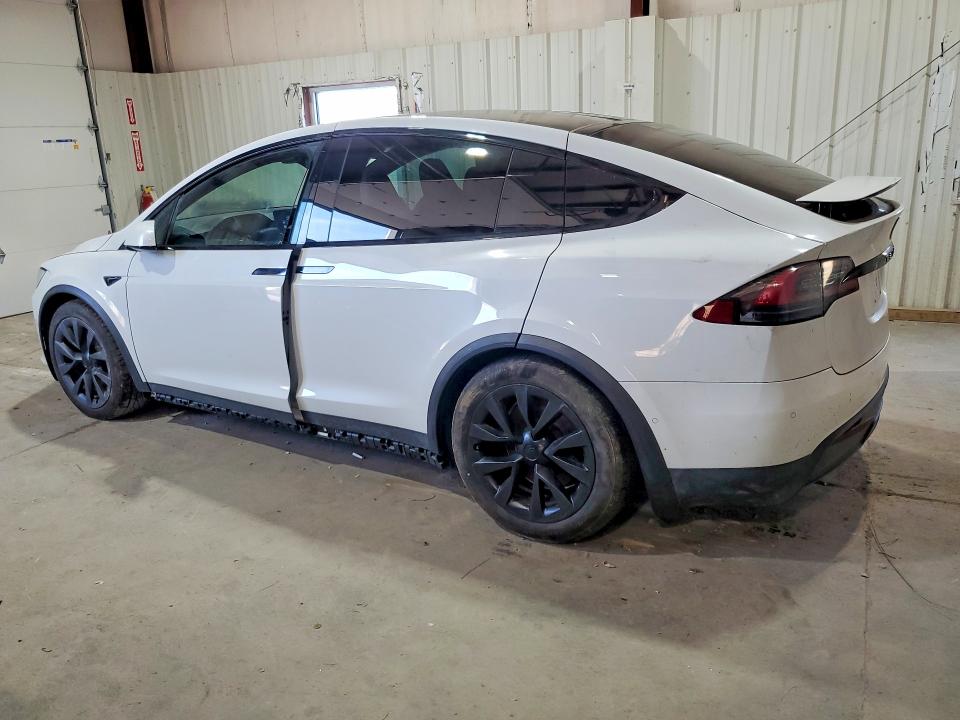2022 Tesla Model X მანქანა იყიდება აუქციონზე, vin: 7SAXCBE66NF332535, აუქციონის ნომერი: 69253846
