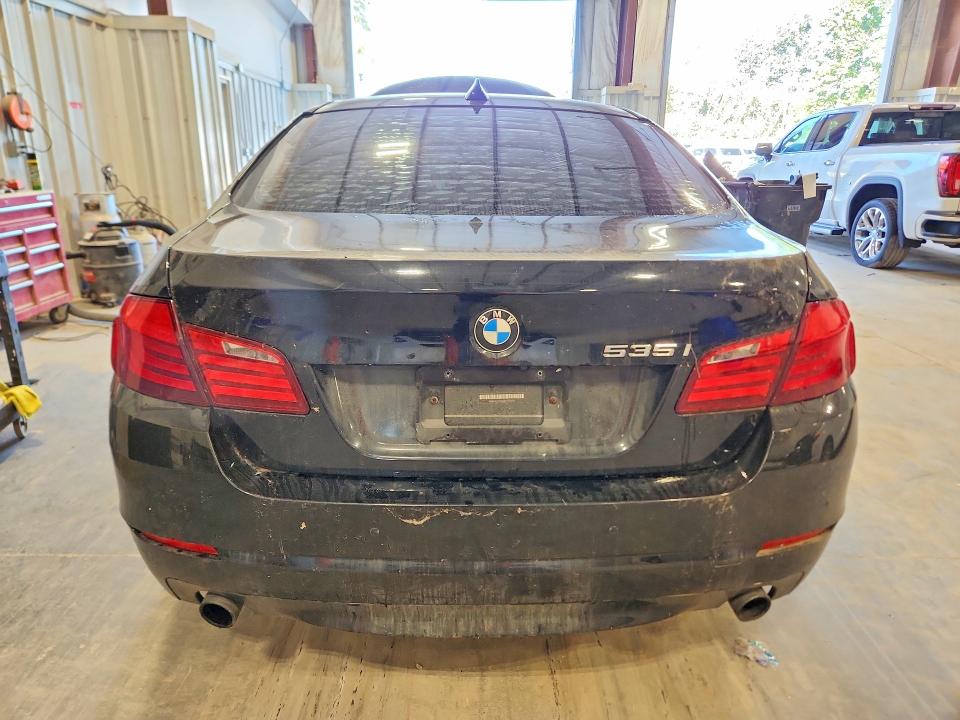 70531336 :رقم المزاد ، WBAFU7C5XBC777640 vin ، 2011 Bmw 535 مزاد بيع