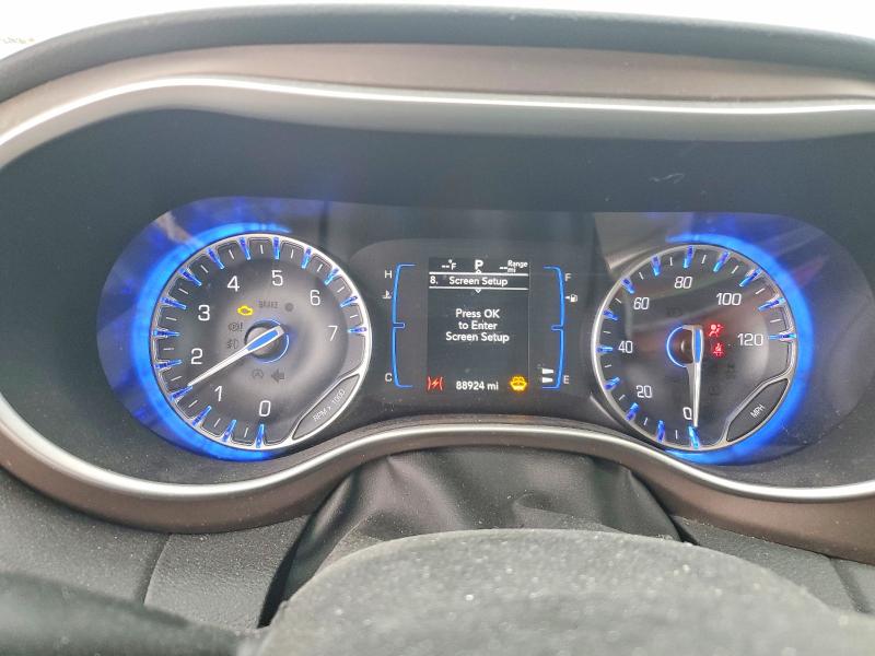 2021 Chrysler Voyager მანქანა იყიდება აუქციონზე, vin: 2C4RC1DG0MR523896, აუქციონის ნომერი: 70537326