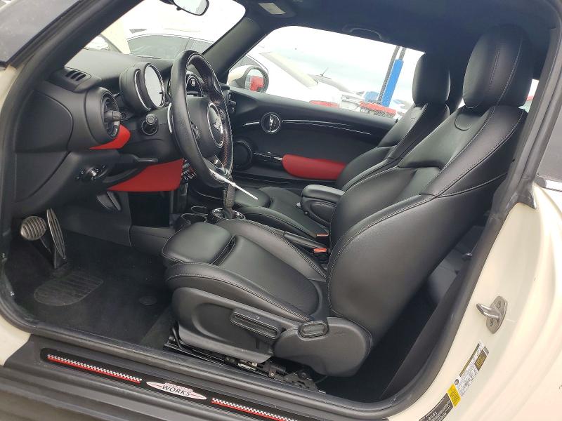 Продаж на аукціоні авто 2017 Mini Cooper, vin: WMWXP7C34H2A45970, номер лоту: 69343186
