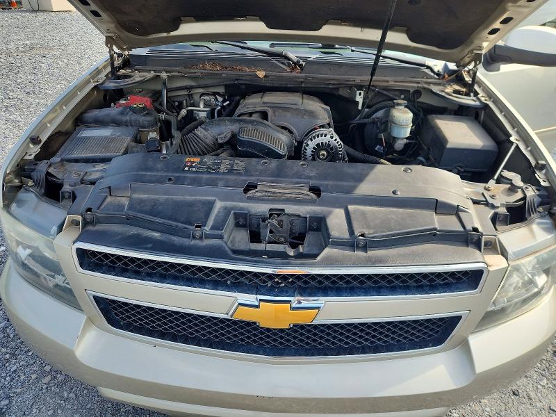 2014 Chevrolet Suburban მანქანა იყიდება აუქციონზე, vin: 1GNSCJE02ER205361, აუქციონის ნომერი: 70169336
