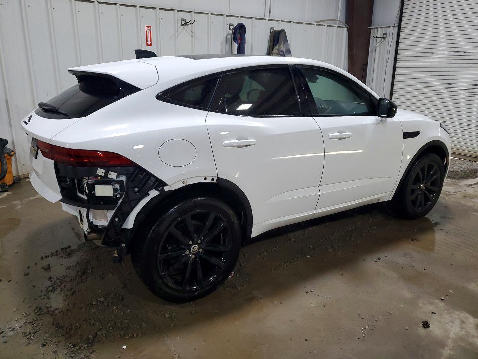 2024 Jaguar E-pace მანქანა იყიდება აუქციონზე, vin: SADFL2FX5R1049465, აუქციონის ნომერი: 68431876
