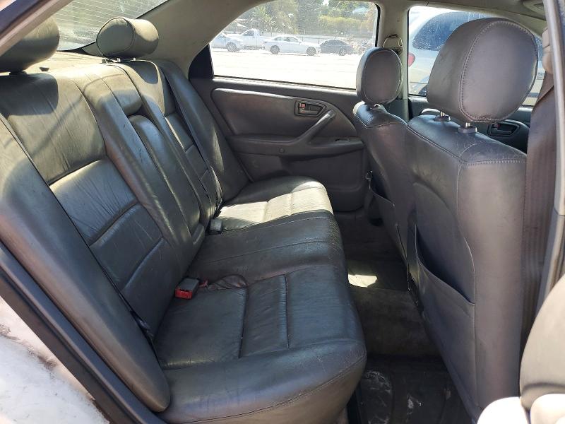 66847686 :رقم المزاد ، 4T1BG22K4WU858762 vin ، 1998 Toyota Camry مزاد بيع