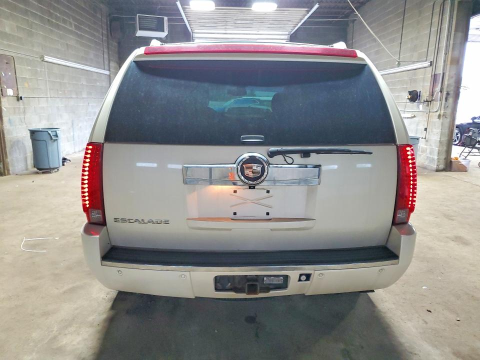 2007 Cadillac Escalade მანქანა იყიდება აუქციონზე, vin: 1GYFK63847R167163, აუქციონის ნომერი: 69133146