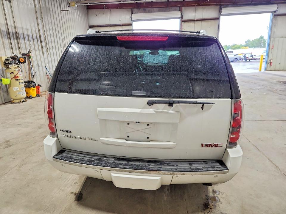 Продажа на аукционе авто 2009 Gmc Yukon Xl, vin: 1GKFK06249J119940, номер лота: 67609526
