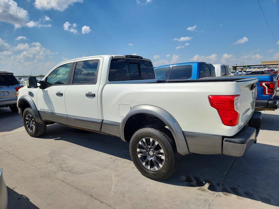 Продажа на аукционе авто 2018 Nissan Titan Xd, vin: 1N6BA1F49JN514615, номер лота: 69532156