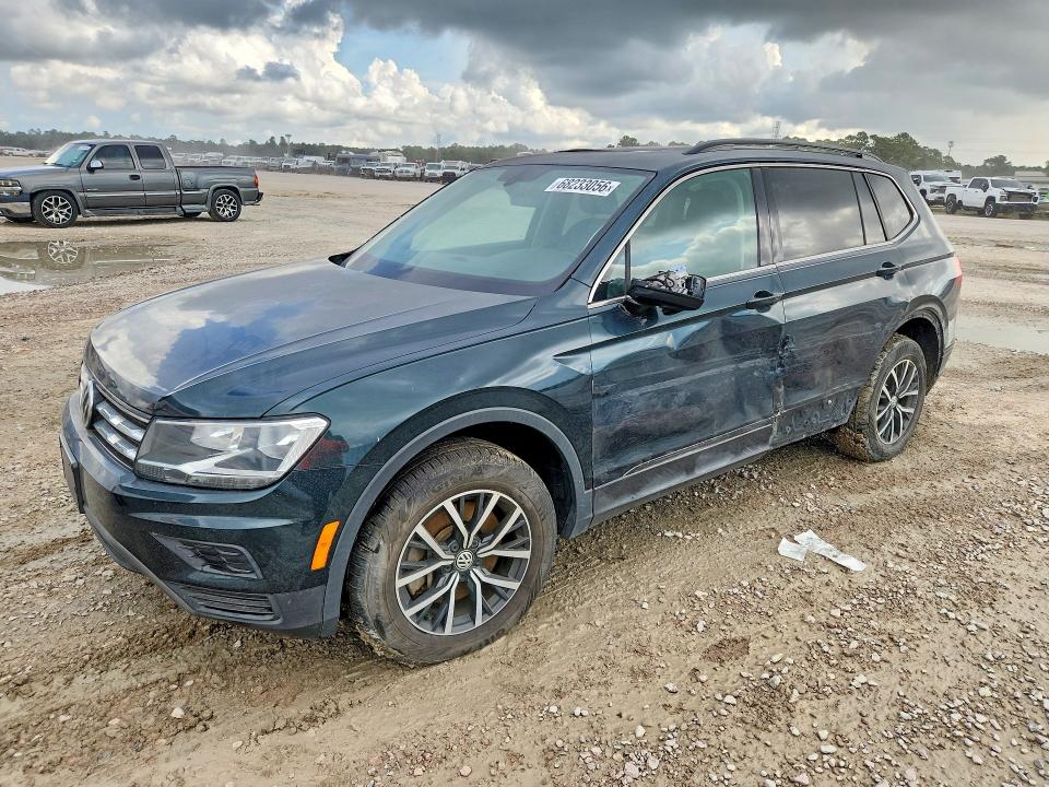 Auction sale of the 2019 Volkswagen Tiguan, vin: 3VV2B7AX1KM157562, lot number: 68233056