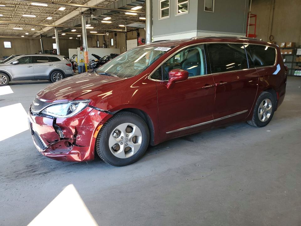 Auction sale of the 2017 Chrysler Pacifica, vin: 2C4RC1EGXHR810960, lot number: 68518006