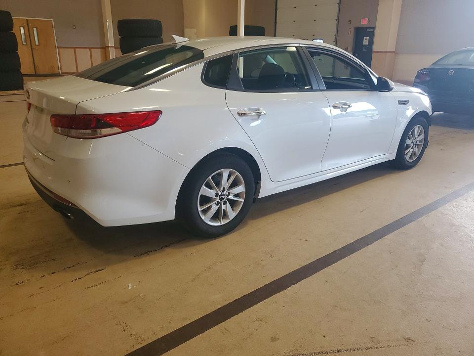 Aukcja sprzedaży 2017 Kia Optima, vin: 5XXGT4L31HG174396, numer aukcji: 67492466