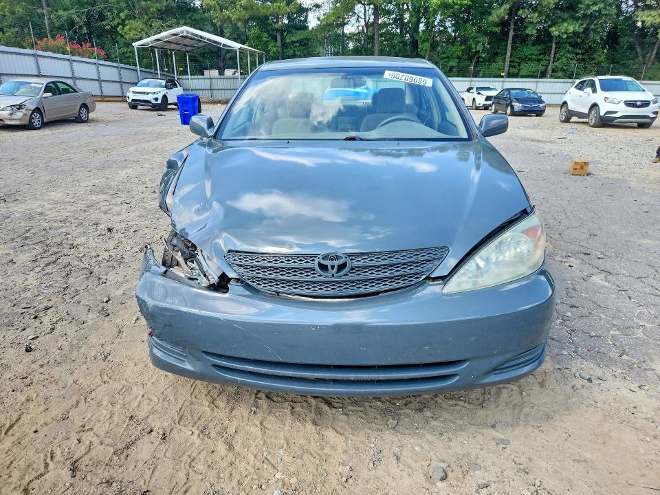 68960796 :رقم المزاد ، 4T1BE32K34U908432 vin ، 2004 Toyota Camry مزاد بيع