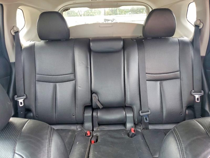 69064106 :رقم المزاد ، 5N1AT2MV4FC789723 vin ، 2015 Nissan Rogue مزاد بيع