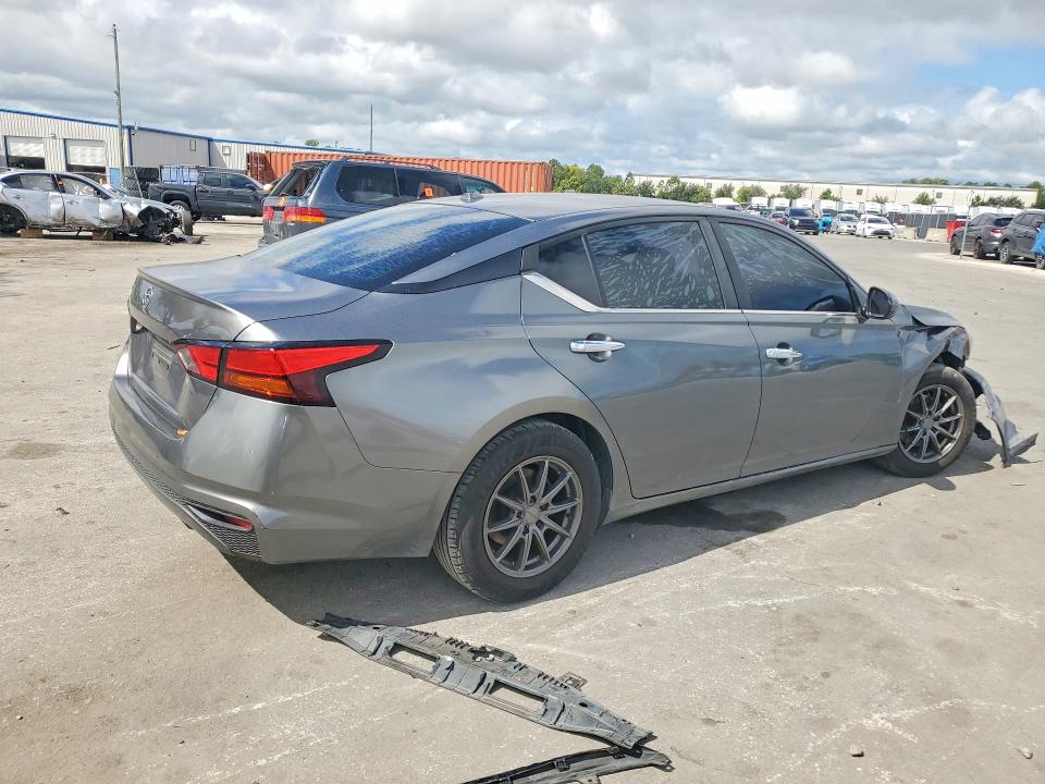 2020 Nissan Altima მანქანა იყიდება აუქციონზე, vin: 1N4BL4BV2LC126630, აუქციონის ნომერი: 69375076