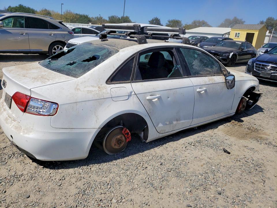 69363706 :رقم المزاد ، WAUFFAFL5BA094810 vin ، 2011 Audi A4 مزاد بيع
