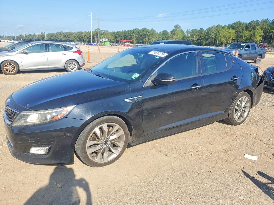 2015 Kia Optima მანქანა იყიდება აუქციონზე, vin: 5XXGR4A69FG387265, აუქციონის ნომერი: 67934216