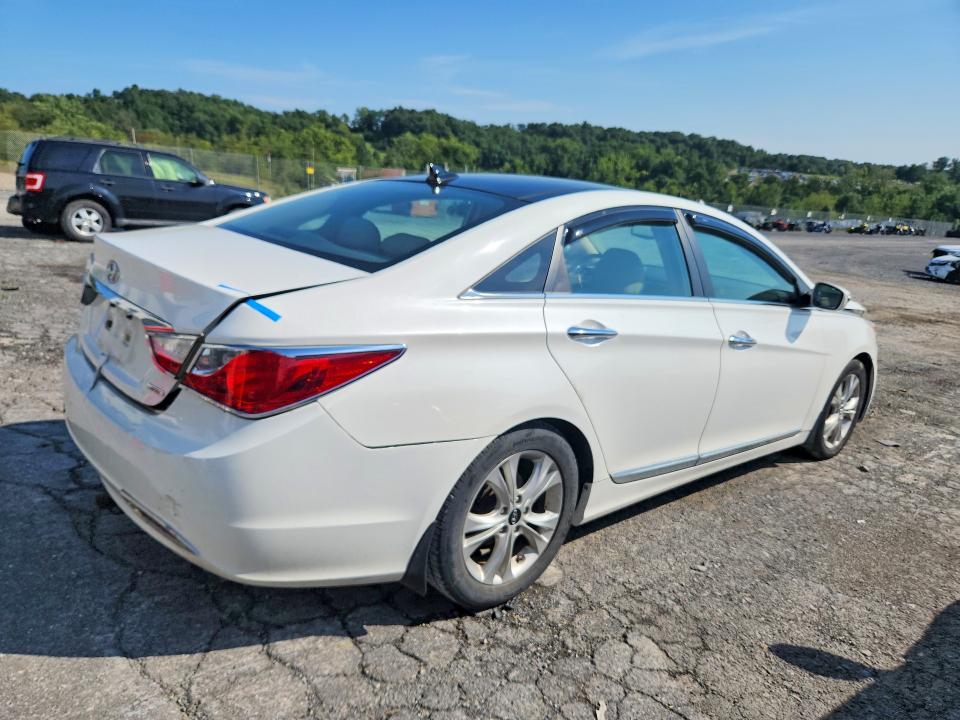 67482386 :رقم المزاد ، 5NPEC4AC8DH719857 vin ، 2013 Hyundai Sonata مزاد بيع