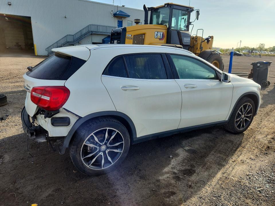 67090336 :رقم المزاد ، WDCTG4GB0HJ305912 vin ، 2017 Mercedes-benz Gla مزاد بيع