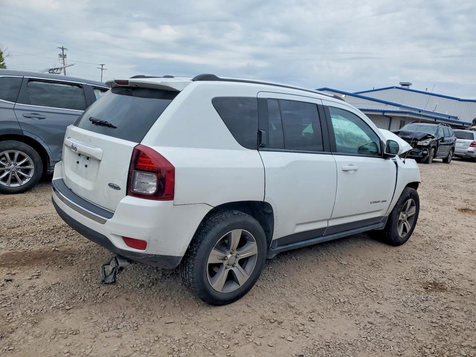 2016 Jeep Compass მანქანა იყიდება აუქციონზე, vin: 1C4NJDEB4GD768216, აუქციონის ნომერი: 67813056