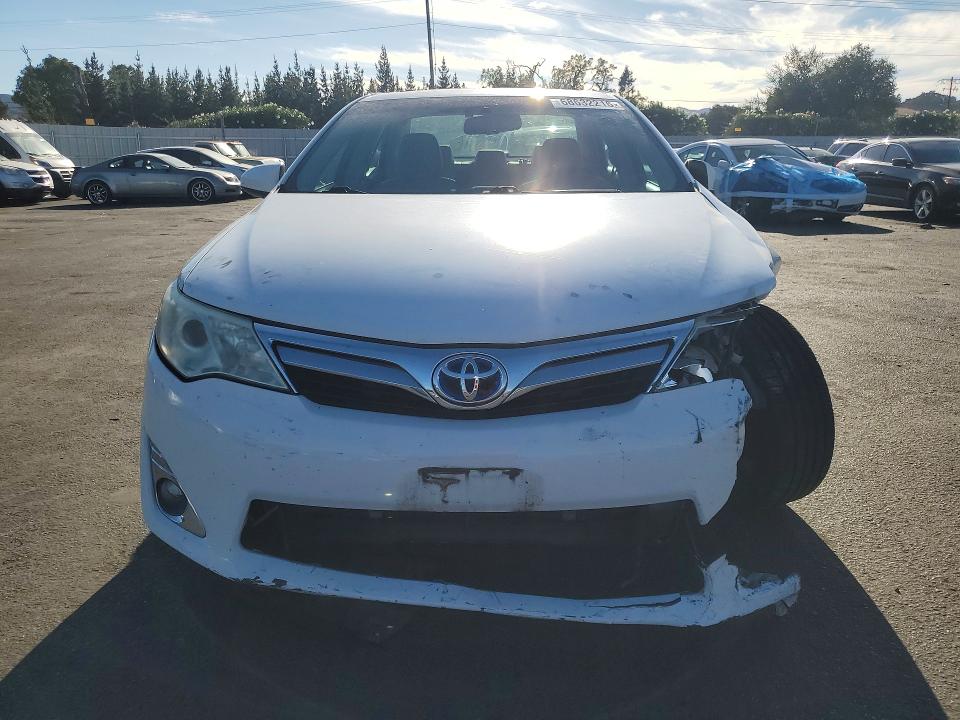 2012 Toyota Camry Hybrid მანქანა იყიდება აუქციონზე, vin: 4T1BD1FK5CU006607, აუქციონის ნომერი: 68632216