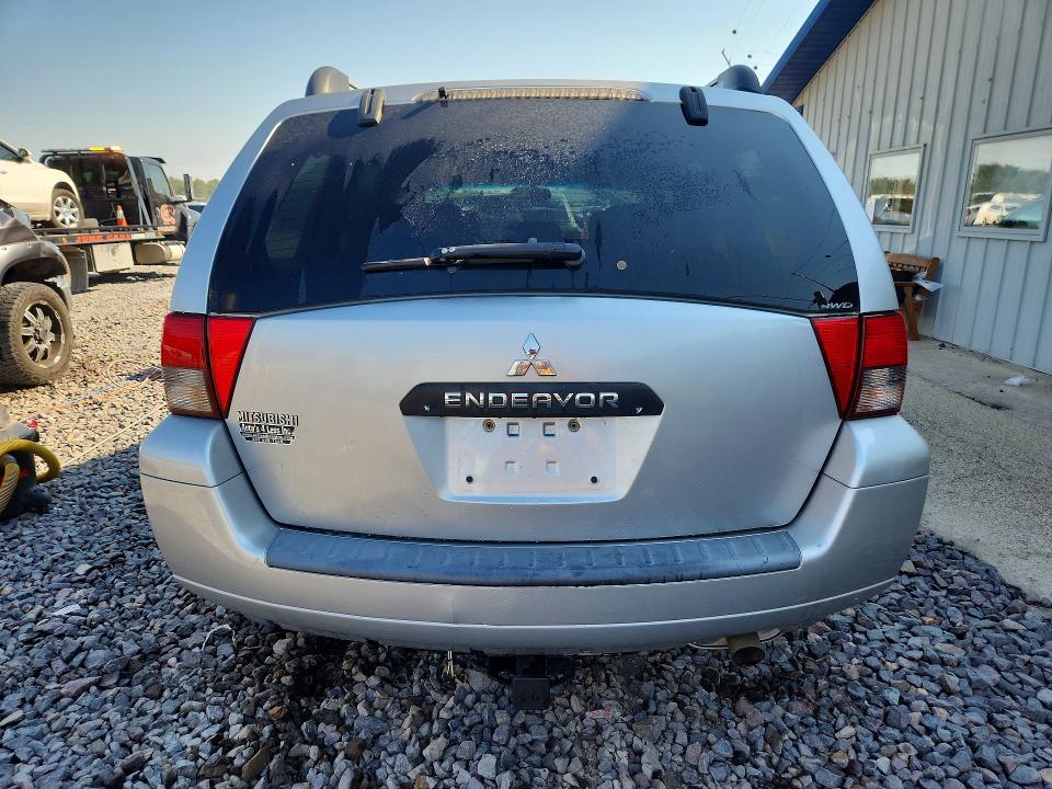 67480036 :رقم المزاد ، 4A4MN21S68E044235 vin ، 2008 Mitsubishi Endeavor مزاد بيع