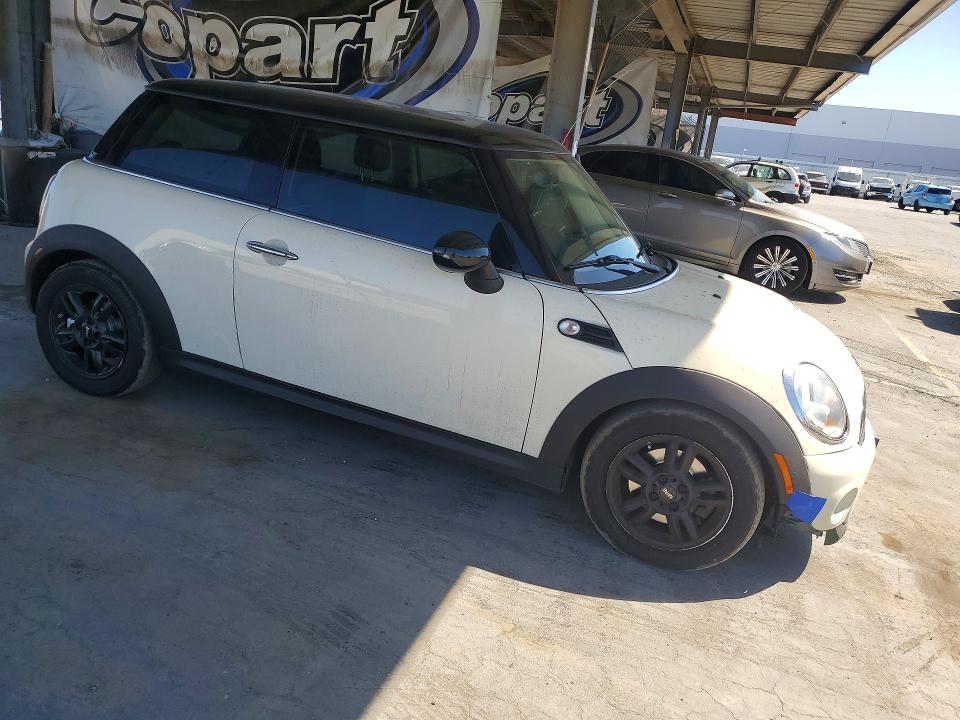 Auction sale of the 2012 Mini Cooper, vin: WMWSU3C56CT540197, lot number: 69450046