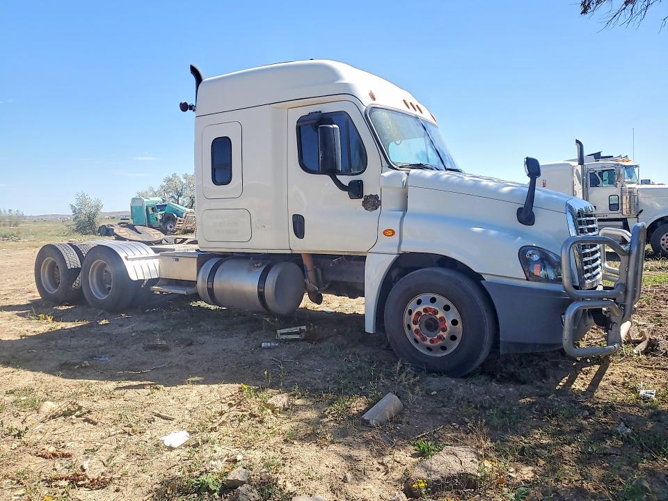 Продажа на аукционе авто 2018 Freightliner Cascadia 125, vin: 1FUJGLDR1JLJV6521, номер лота: 67741606