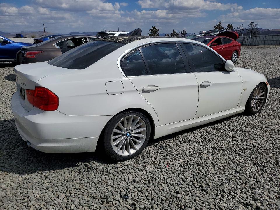 2011 Bmw 335 მანქანა იყიდება აუქციონზე, vin: WBAPM5C57BA745295, აუქციონის ნომერი: 69619296