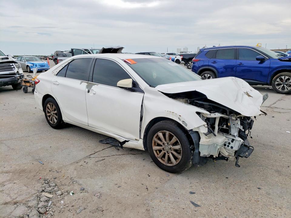 Продаж на аукціоні авто 2015 Toyota Camry, vin: 4T4BF1FK6FR512760, номер лоту: 68505776