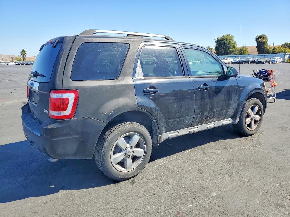 71425766 :رقم المزاد ، 1FMCU0EG6AKD33280 vin ، 2010 Ford Escape مزاد بيع