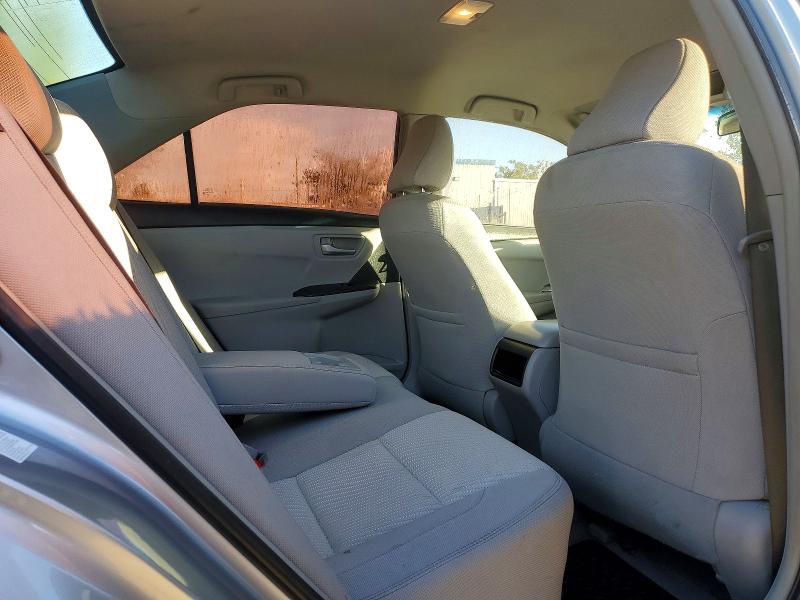 69947556 :رقم المزاد ، 4T1BF1FK8GU231832 vin ، 2016 Toyota Camry مزاد بيع
