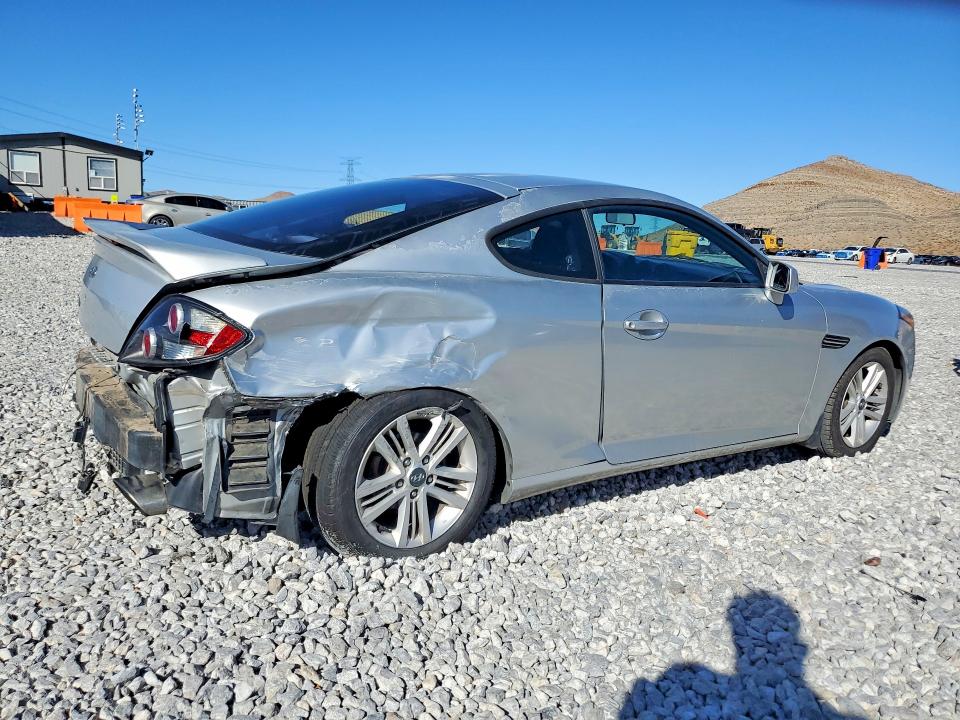 69817196 :رقم المزاد ، KMHHM66D08U292365 vin ، 2008 Hyundai Tiburon مزاد بيع