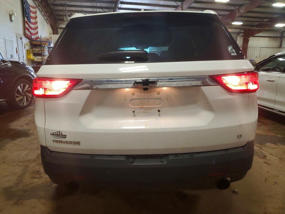 67894656 :رقم المزاد ، 1GNERGKW2LJ242476 vin ، 2020 Chevrolet Traverse مزاد بيع