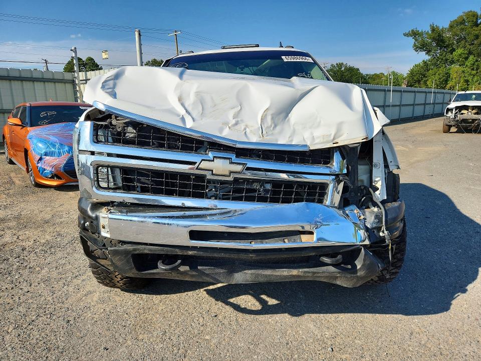 65986966 :رقم المزاد ، 1GCHC24KX7E562793 vin ، 2007 Chevrolet Silverado مزاد بيع