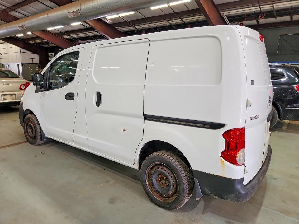 70165706 :رقم المزاد ، 3N6CM0KN9FK710541 vin ، 2015 Nissan Nv200 مزاد بيع