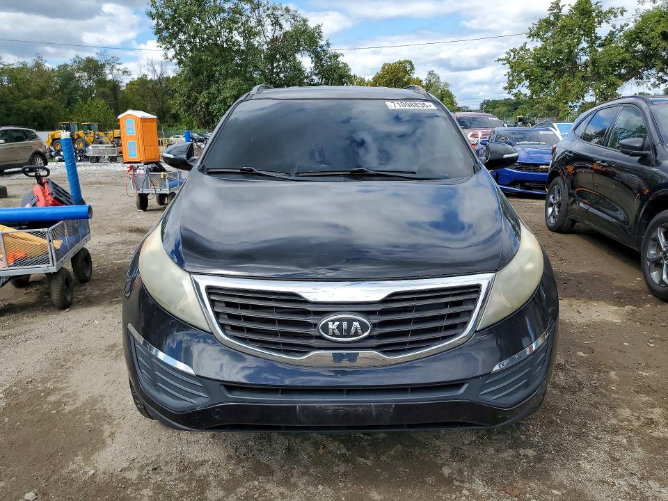 Auction sale of the 2011 Kia Sportage, vin: KNDPBCA21B7140305, lot number: 71098836
