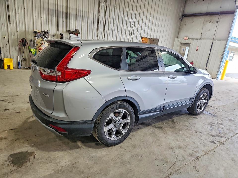 Продажа на аукционе авто 2019 Honda Cr-v, vin: 2HKRW2H56KH643833, номер лота: 67786526