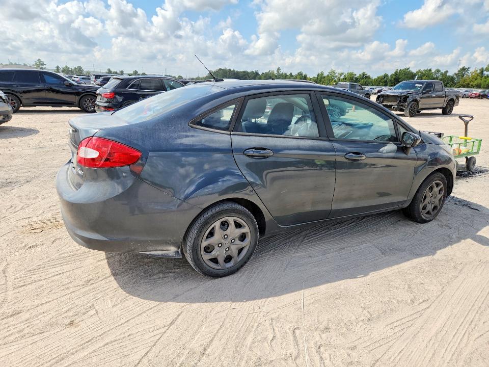 69194766 :رقم المزاد ، 3FADP4BJ1BM171064 vin ، 2011 Ford Fiesta مزاد بيع