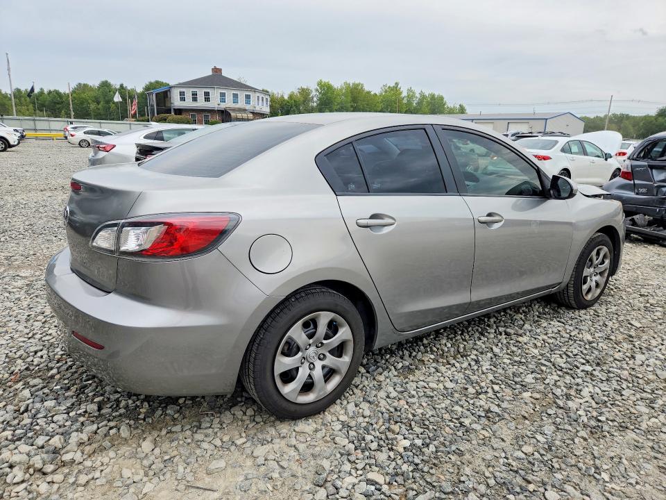 68170496 :رقم المزاد ، JM1BL1UG3C1572823 vin ، 2012 Mazda 3 مزاد بيع