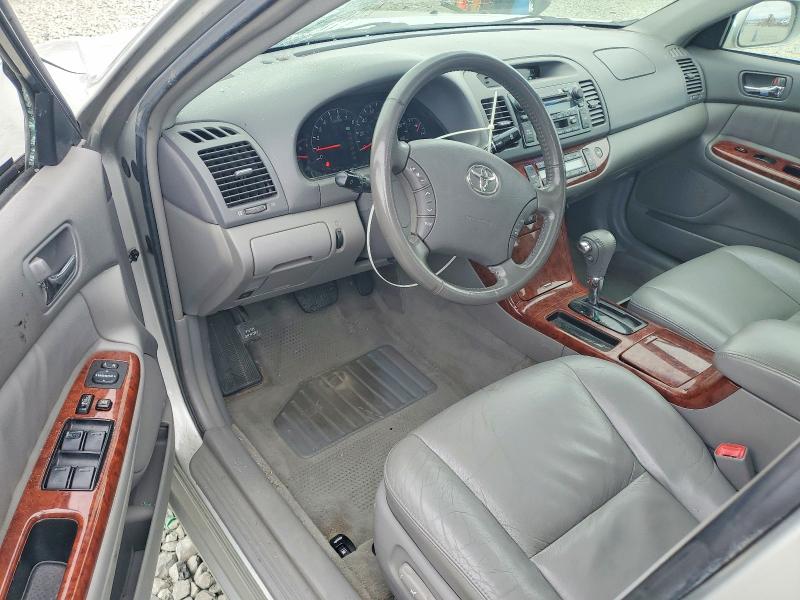 2005 Toyota Camry მანქანა იყიდება აუქციონზე, vin: 4T1BF30K75U600553, აუქციონის ნომერი: 67705666