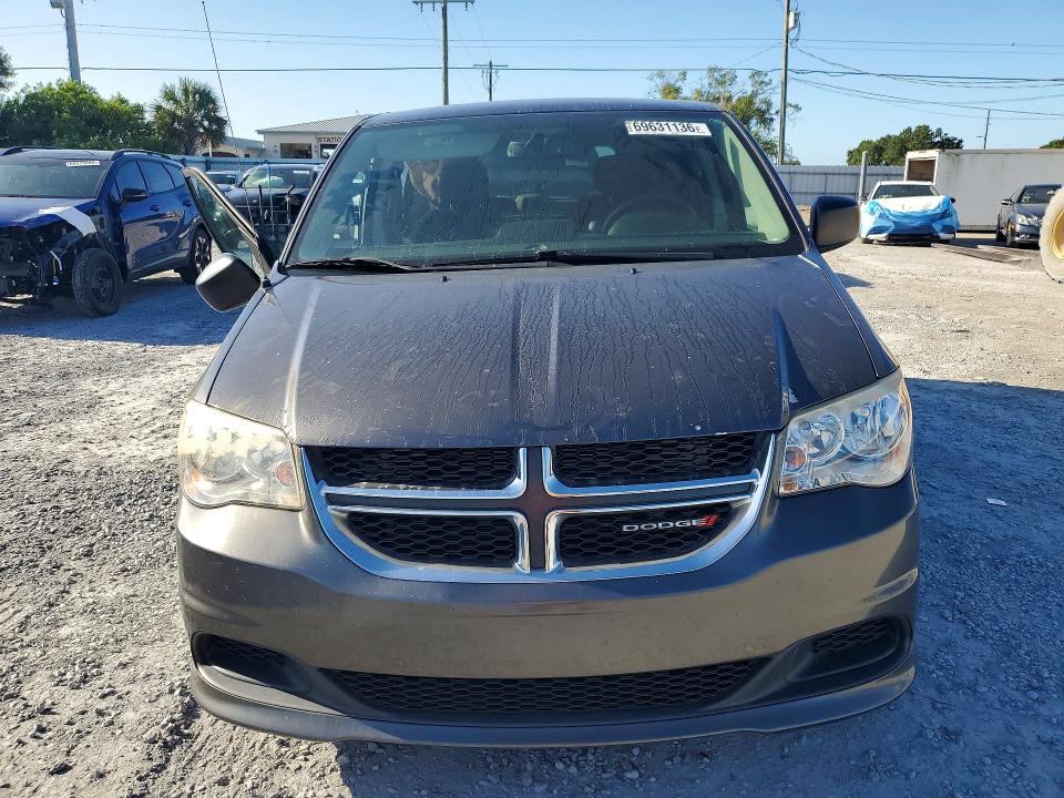69631136 :رقم المزاد ، 2C4RDGBG2GR346713 vin ، 2016 Dodge Grand Caravan مزاد بيع