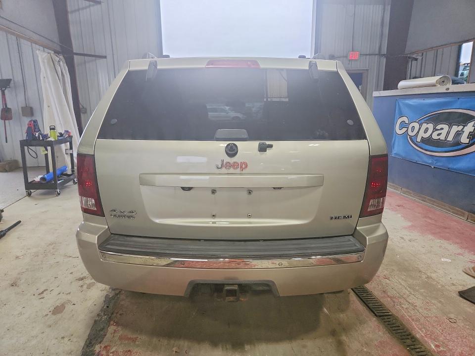 68649846 :رقم المزاد ، 1J4RR5GT4AC123238 vin ، 2010 Jeep Grand Cherokee مزاد بيع