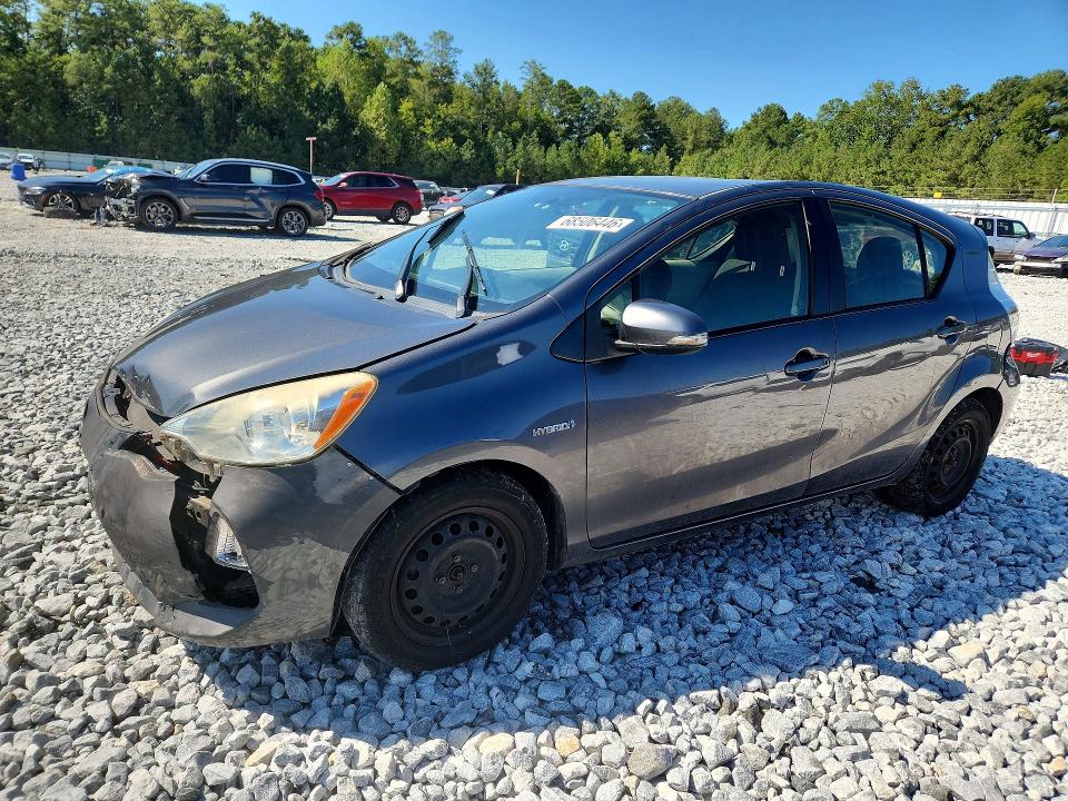 Auction sale of the 2014 Toyota Prius C, vin: JTDKDTB38E1574725, lot number: 68506446
