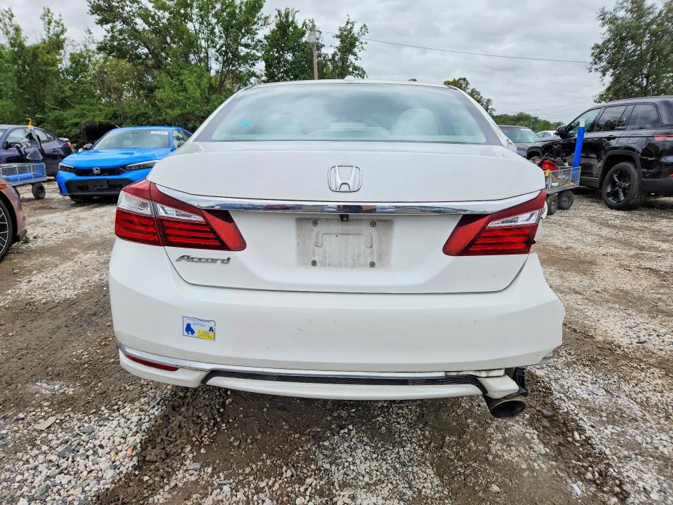 Продажа на аукционе авто 2016 Honda Accord, vin: 1HGCR2F72GA033901, номер лота: 69571286