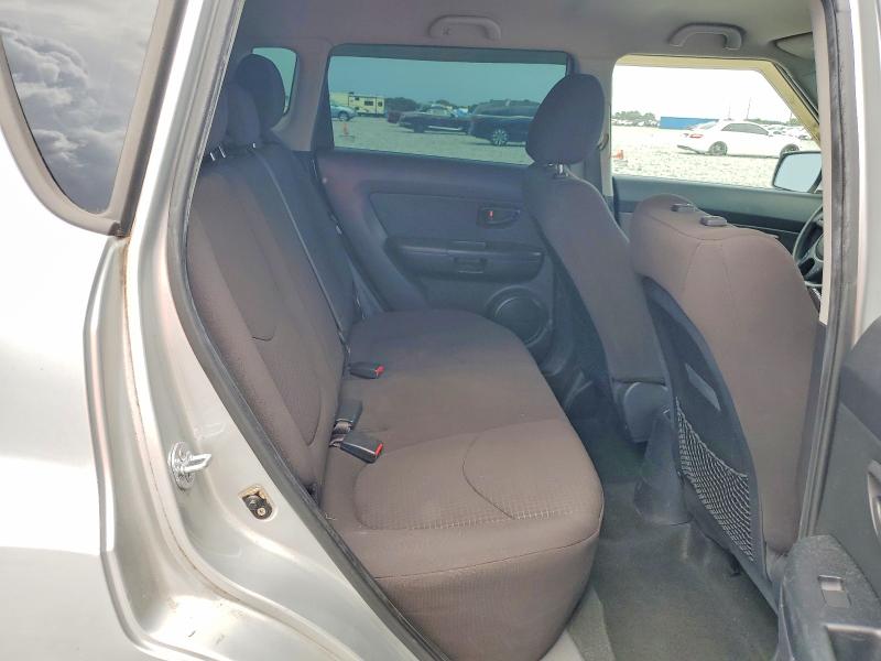 69298226 :رقم المزاد ، KNDJT2A51C7429712 vin ، 2012 Kia Soul مزاد بيع
