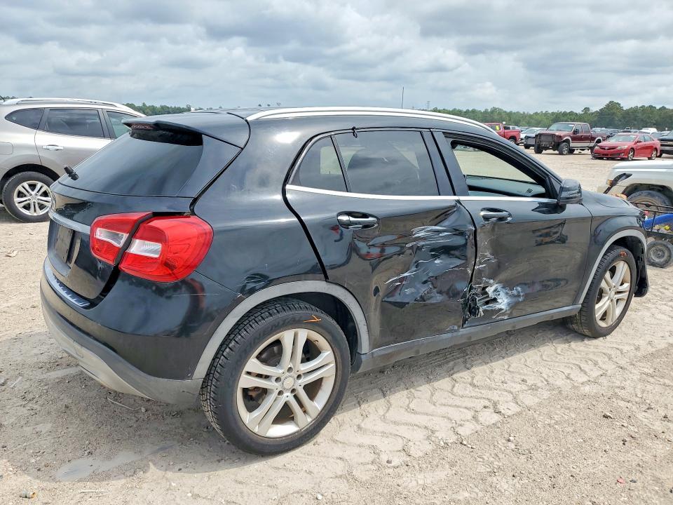 67528006 :رقم المزاد ، WDCTG4EB4GJ208570 vin ، 2016 Mercedes-benz Gla مزاد بيع