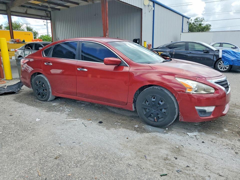 68426276 :رقم المزاد ، 1N4AL3AP0EN351502 vin ، 2014 Nissan Altima مزاد بيع