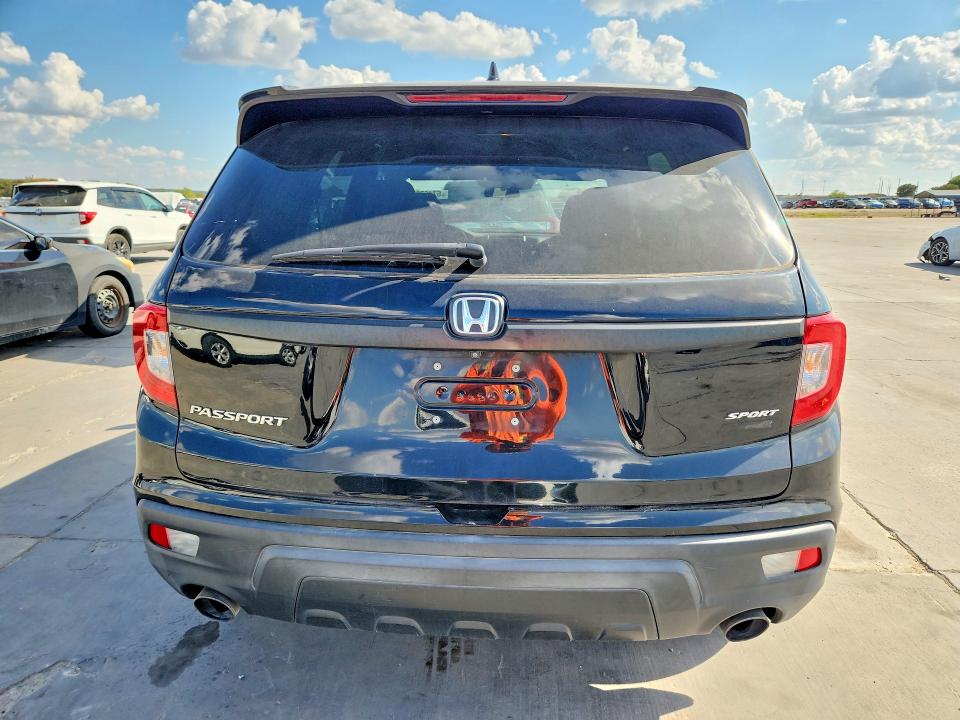 Продаж на аукціоні авто 2019 Honda Passport, vin: 5FNYF7H25KB008597, номер лоту: 67467216