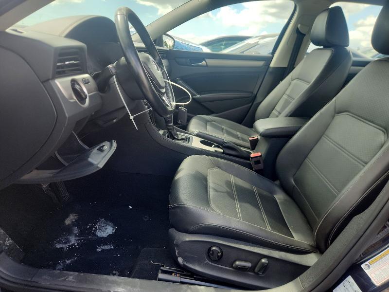 2020 Volkswagen Passat მანქანა იყიდება აუქციონზე, vin: 1VWSA7A3XLC010588, აუქციონის ნომერი: 70229396